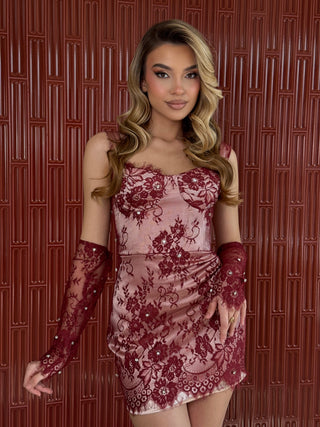Rouge dress